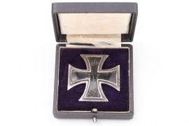 1914 Iron Cross 1st Class with case - 800