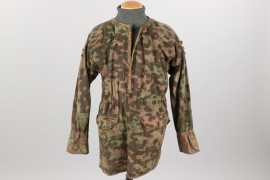 Waffen-SS M42 reversible camo smock (blurred edge)