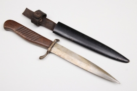 WWI trench knife