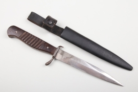 WWI trench knife