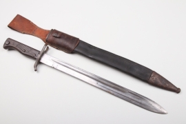 Ersatz bayonet with leather frog ("Notbajonett")