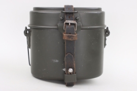 Wehrmacht mess kit with strap - L&SL 41