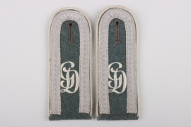 Heer Infanterie shoulder boards "GD" for an Unteroffizier