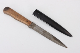 Wehrmacht trench knife - Höller