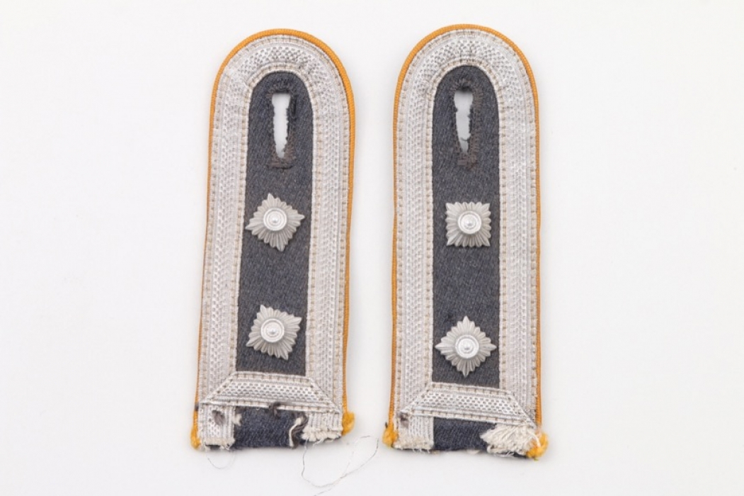 Luftwaffe flying troops shoulder boards Oberfeldwebel