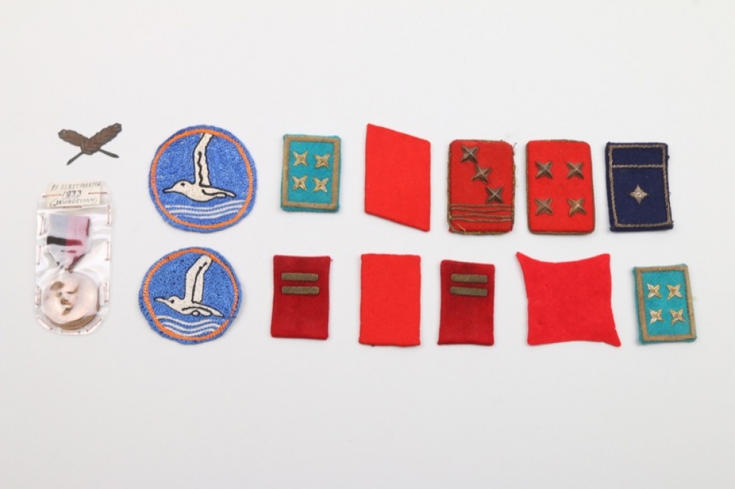 WW2 Dutch insignia grouping