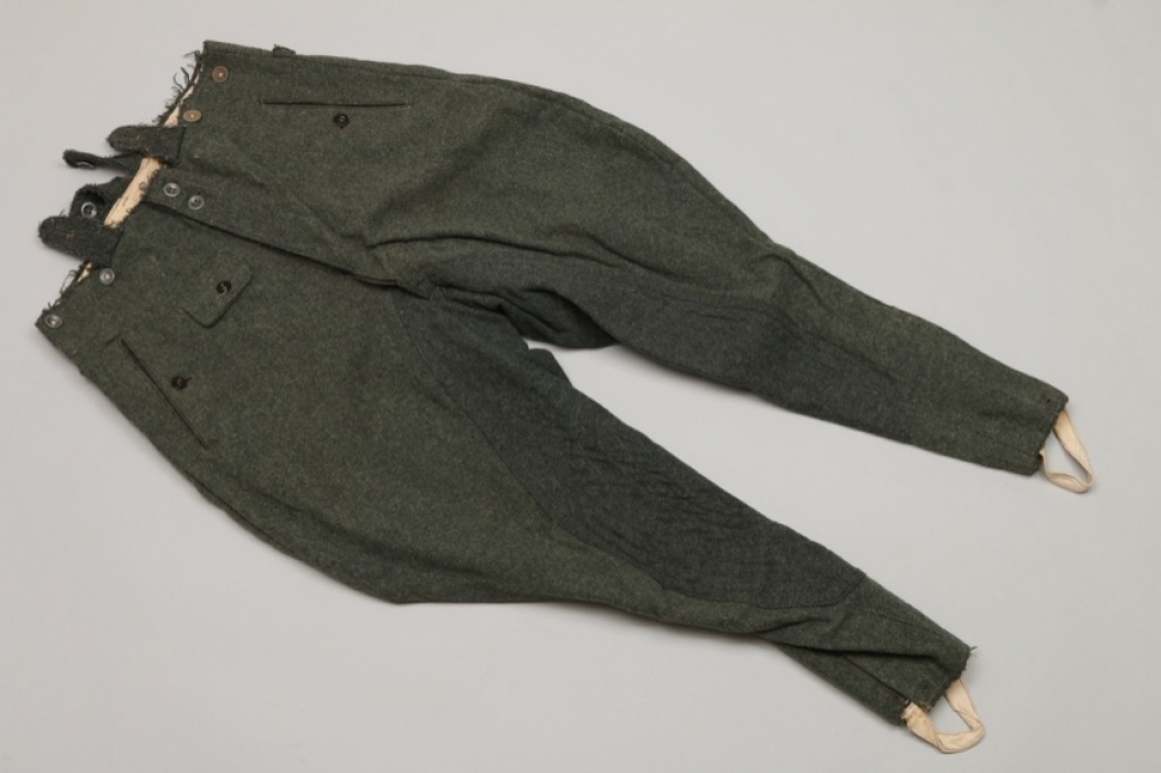 Waffen-SS NCO's field breeches - "910"