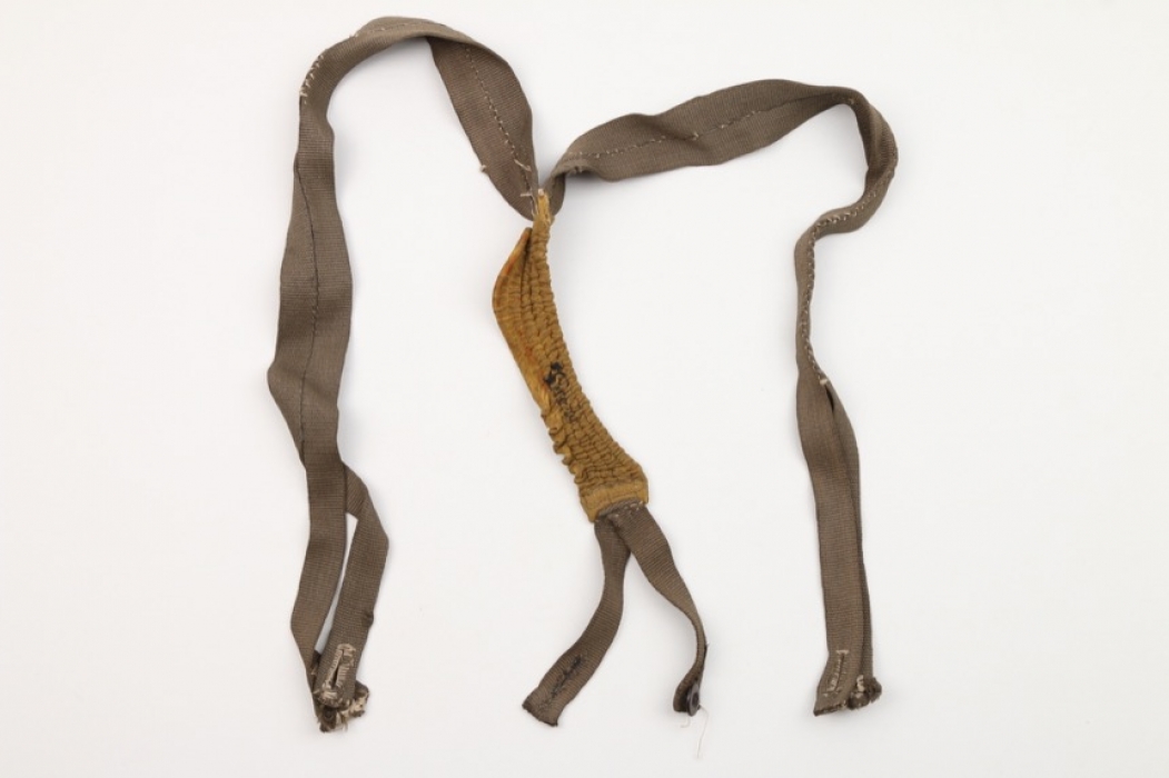 Wehrmacht suspenders