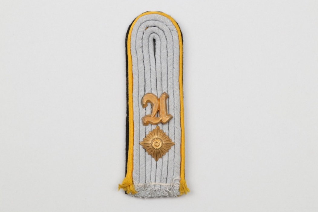 Waffen-SS "Aufklärung" shoulder board - SS-Obersturmführer