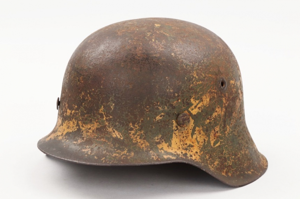 Wehrmacht M42 camo helmet