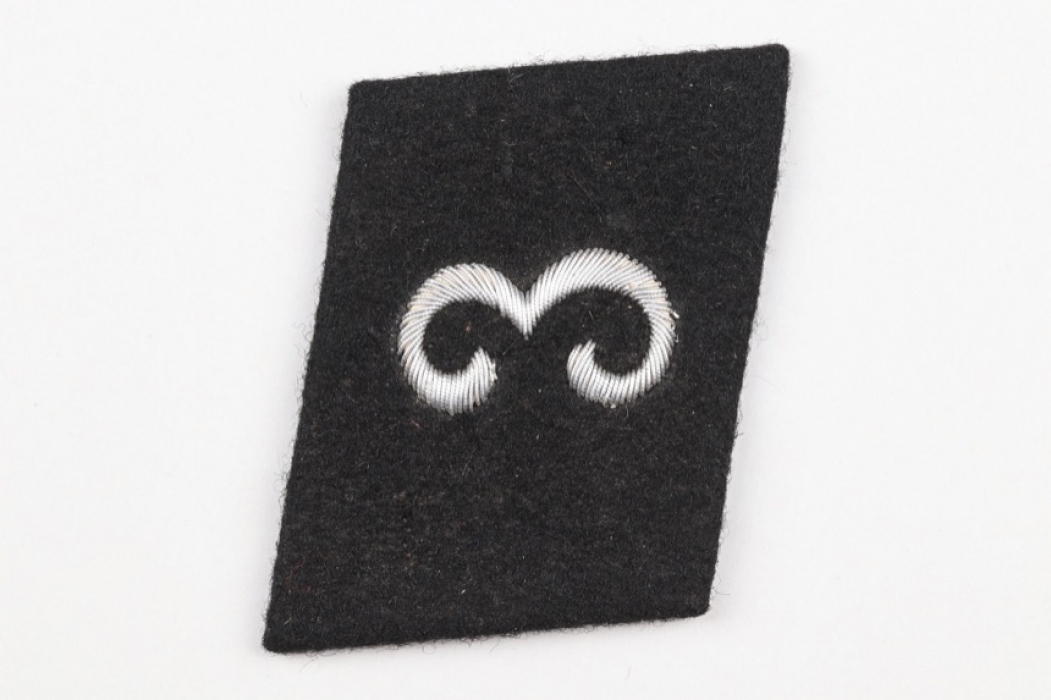 Allgemeine-SS 3.Fusstandarte Nürnberg leader's collar tab