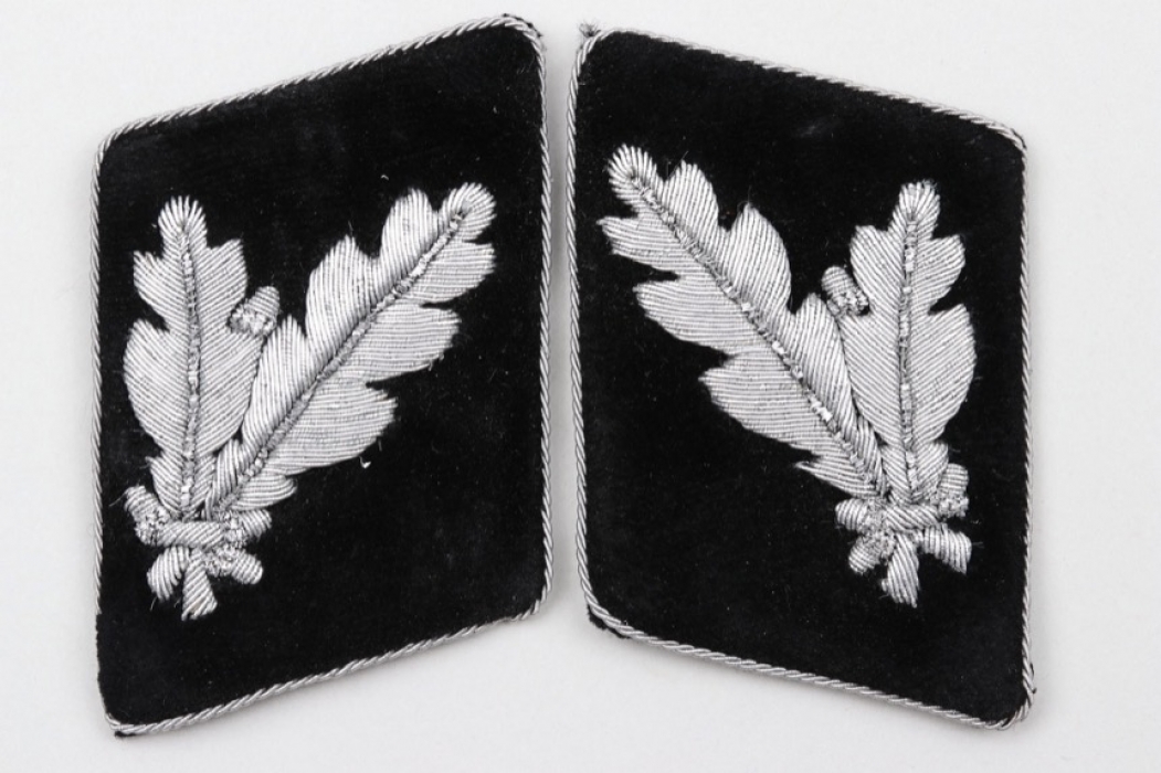 Waffen-SS officer's collar tabs - Oberführer