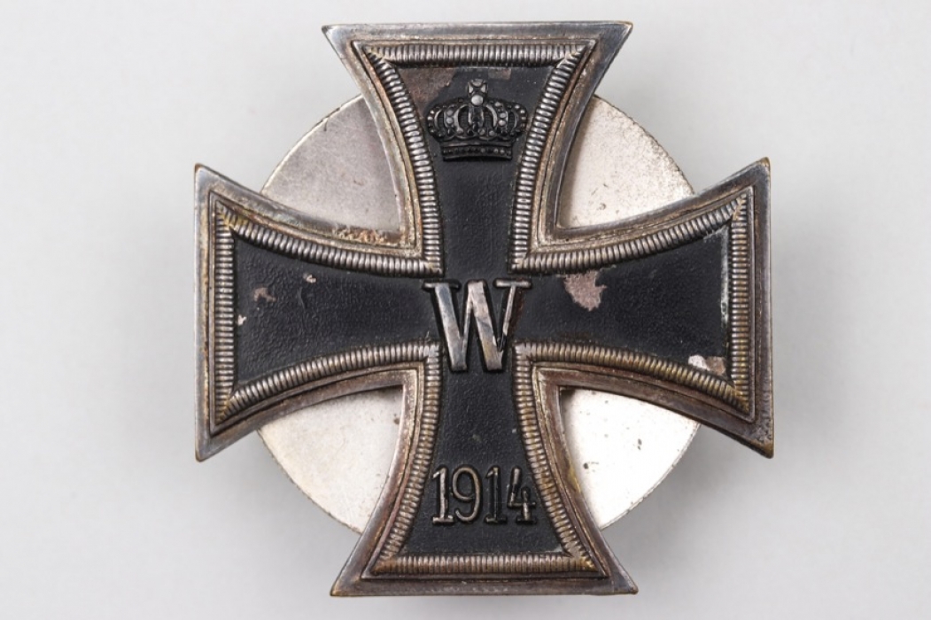 1914 Iron Cross 1st Class on screw-back