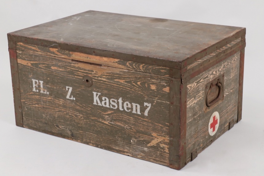 1938 Wehrmacht medic equipment box