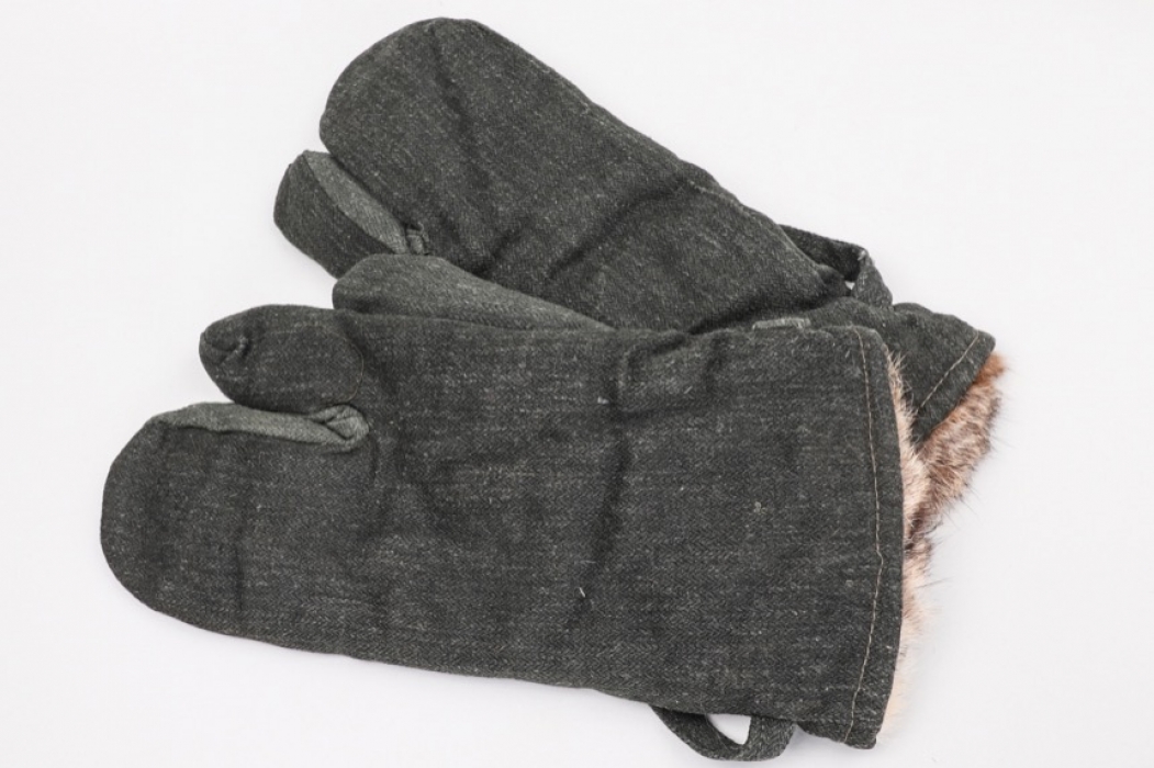 Wehrmacht "Drillich" winter mittens