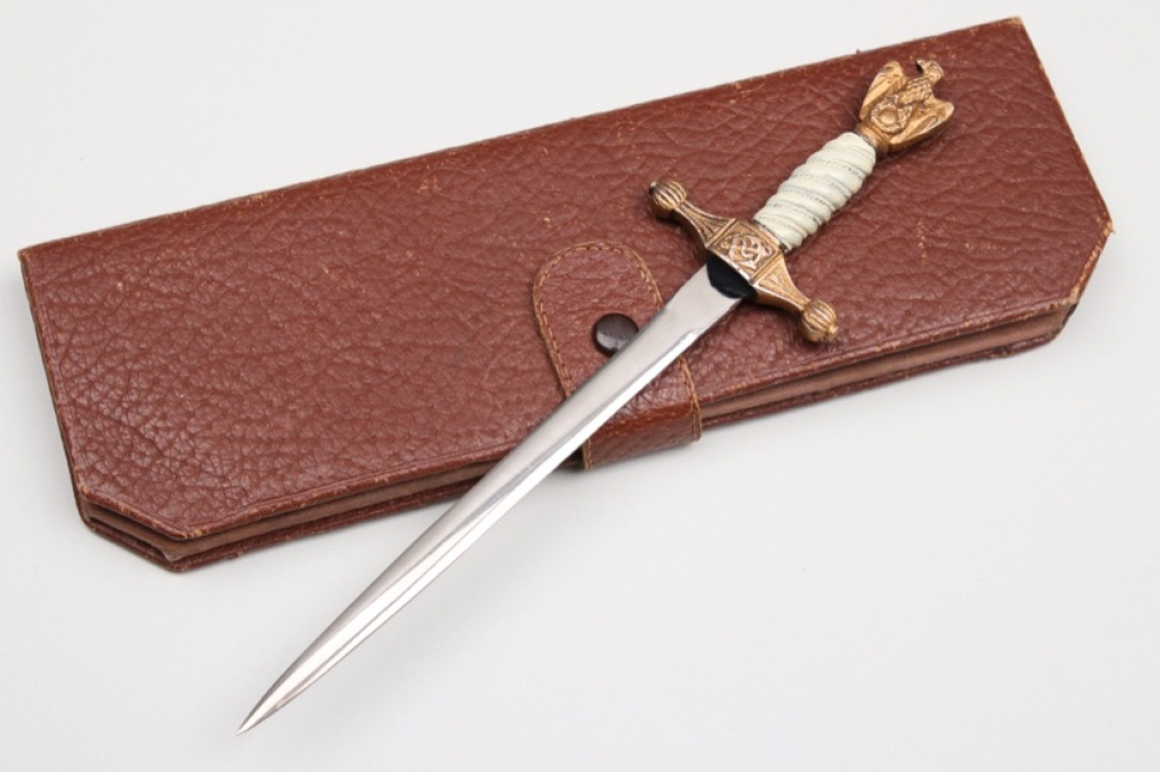 Cased Kriegsmarine officer's dagger letter opener