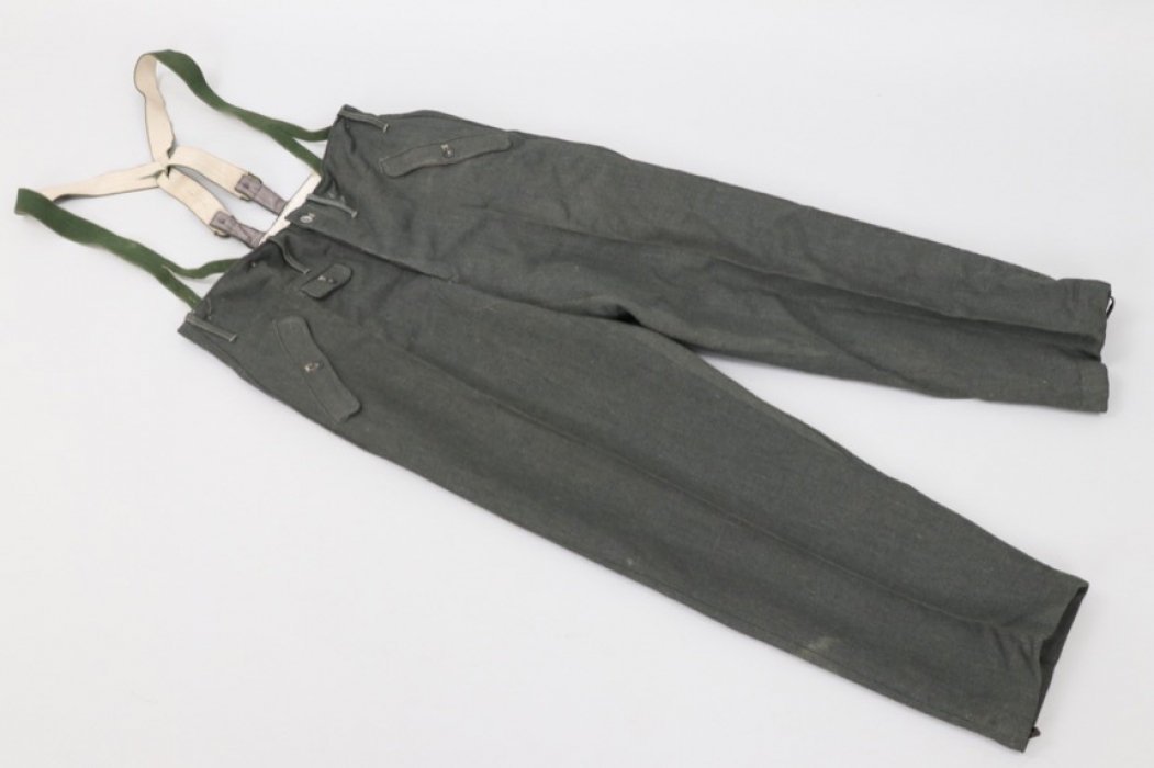 Heer M44 field trousers - Rb-numbered