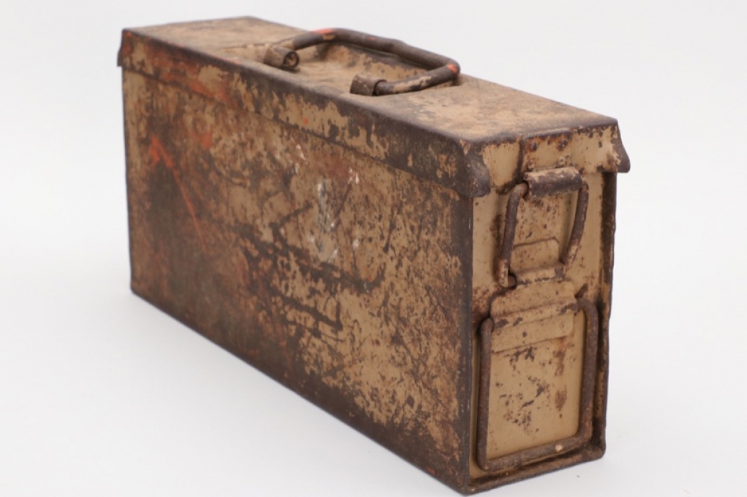 Wehrmacht tropical MG ammunition box