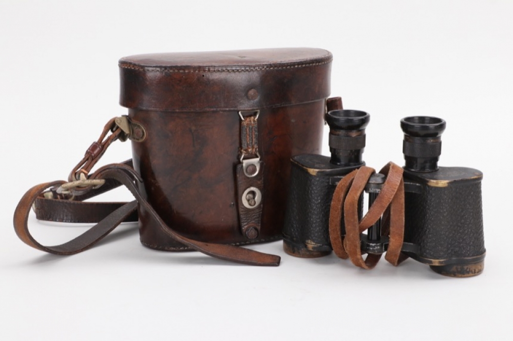 Poland - 1935 binoculars 6x30 in bakelit case