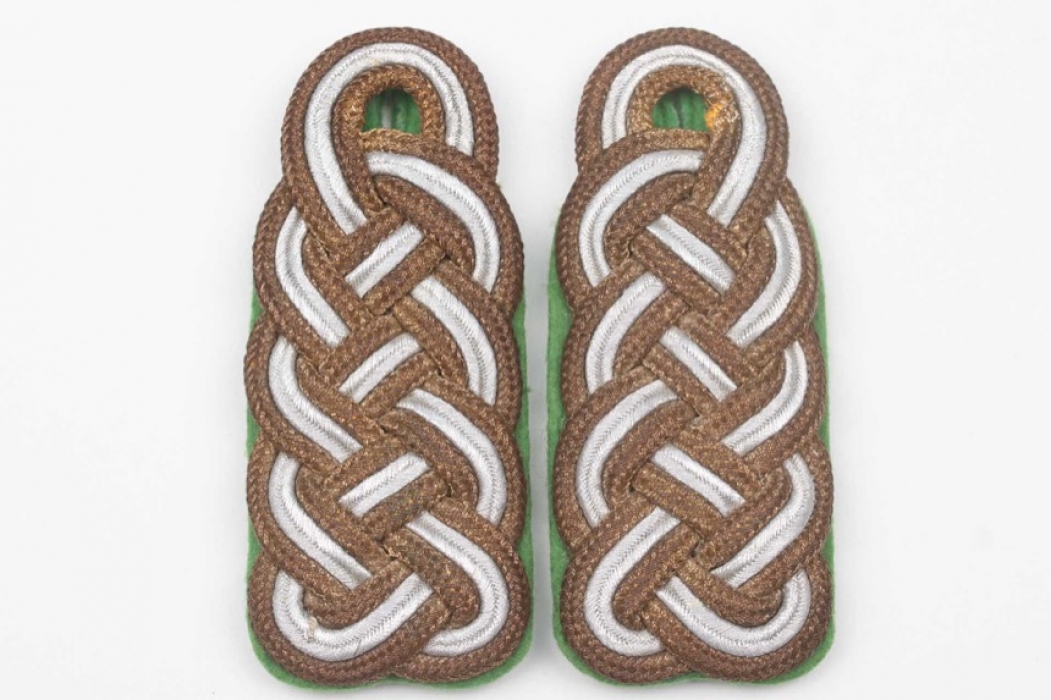 SS-Brigadeführer & Generalmajor shoulder boards