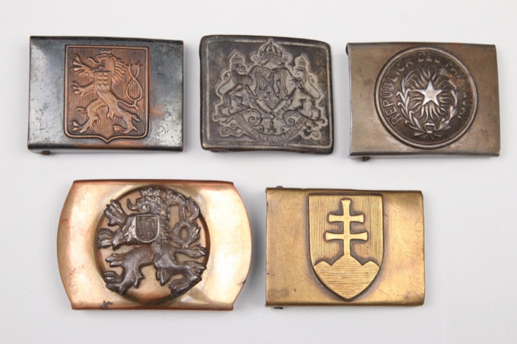 5 x international belt buckles