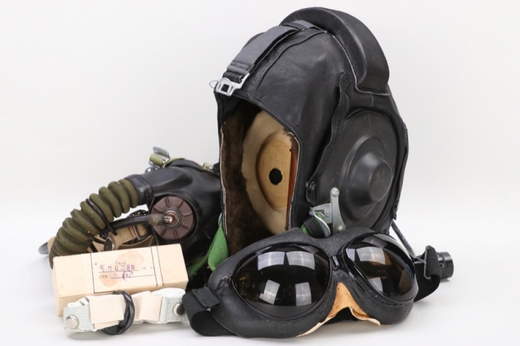 Soviet Union - ShZ-82 pilot's winter flight helmet set