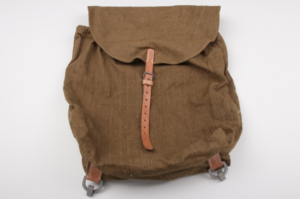 Wehrmacht artillery rucksack - unissued