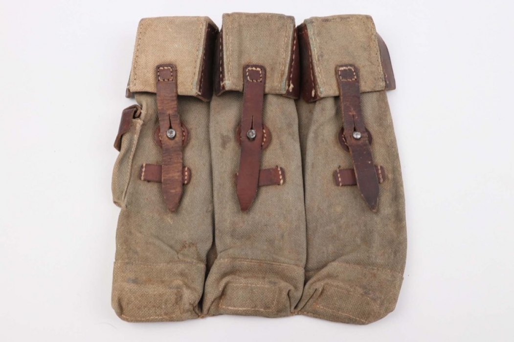 Wehrmacht Sturmgewehr 44 magazine pouch