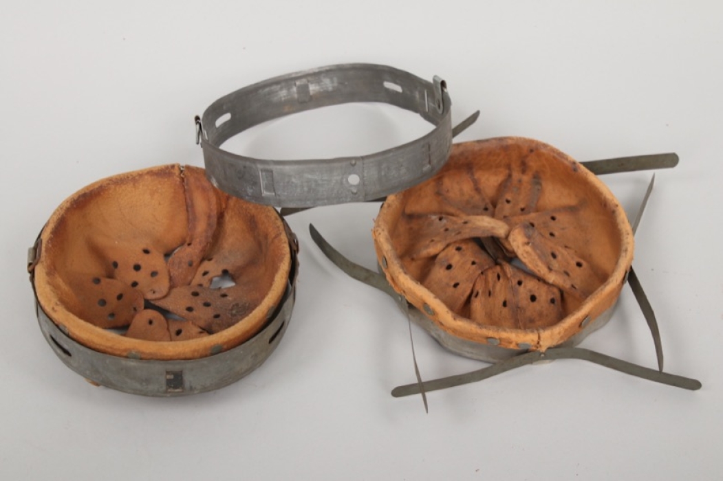 2x Wehrmacht M31 helmet liners