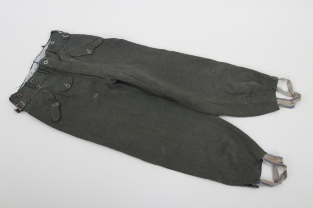 Heer mountain trousers for Gebirgsjäger