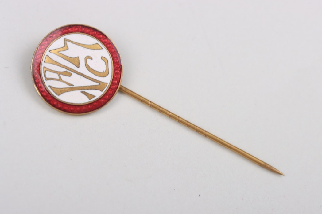 AMVC enamel membership badge - unknown