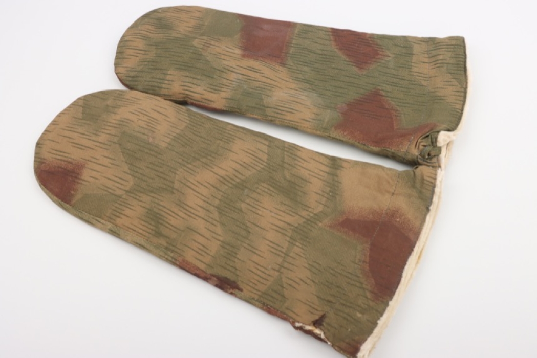 Wehrmacht camo winter mittens