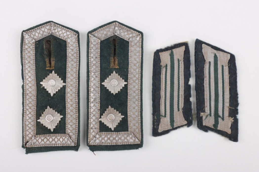 Early Heer shoulder boards for an Oberfeldwebel + collar tabs