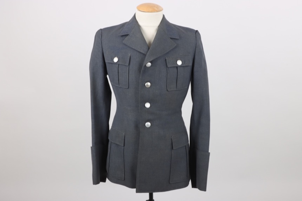 Luftwaffe tunic for officers - removed insignia