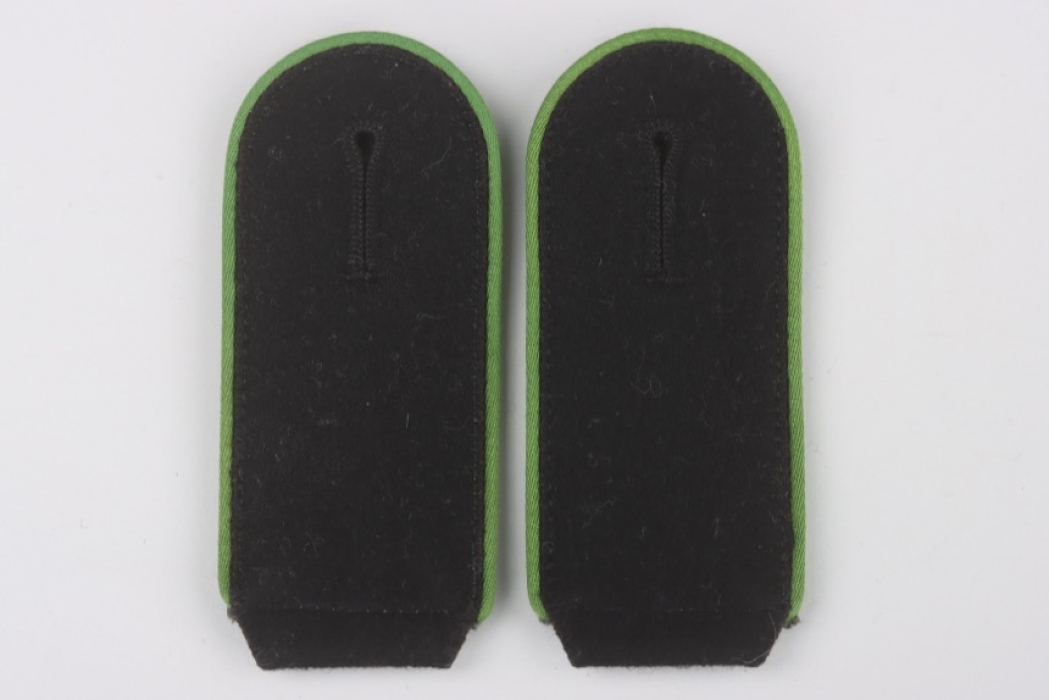 Waffen-SS Panzergrenadiere EM shoulder boards - mint