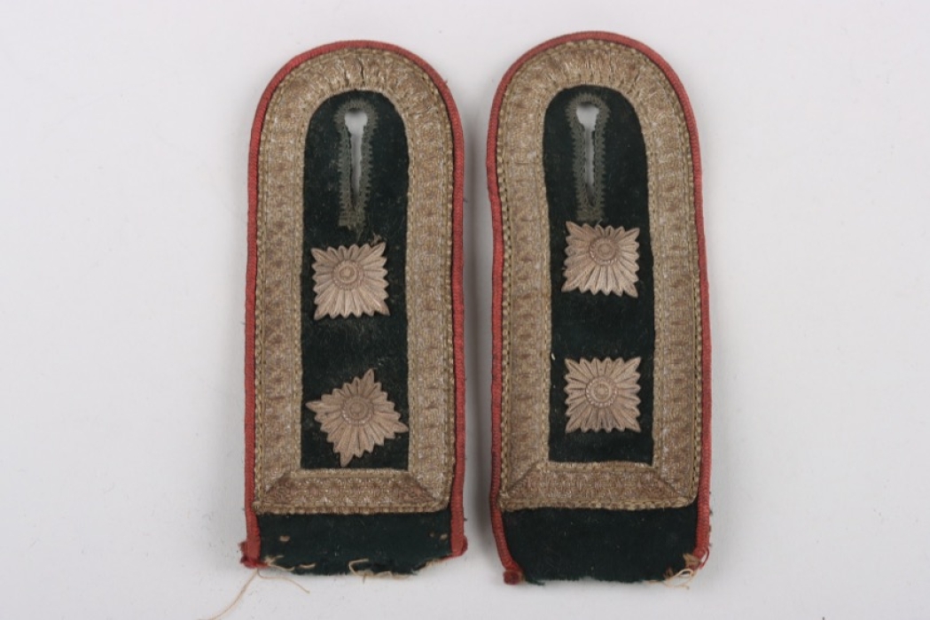 Heer Panzerjäger shoulder boards for an Oberfeldwebel