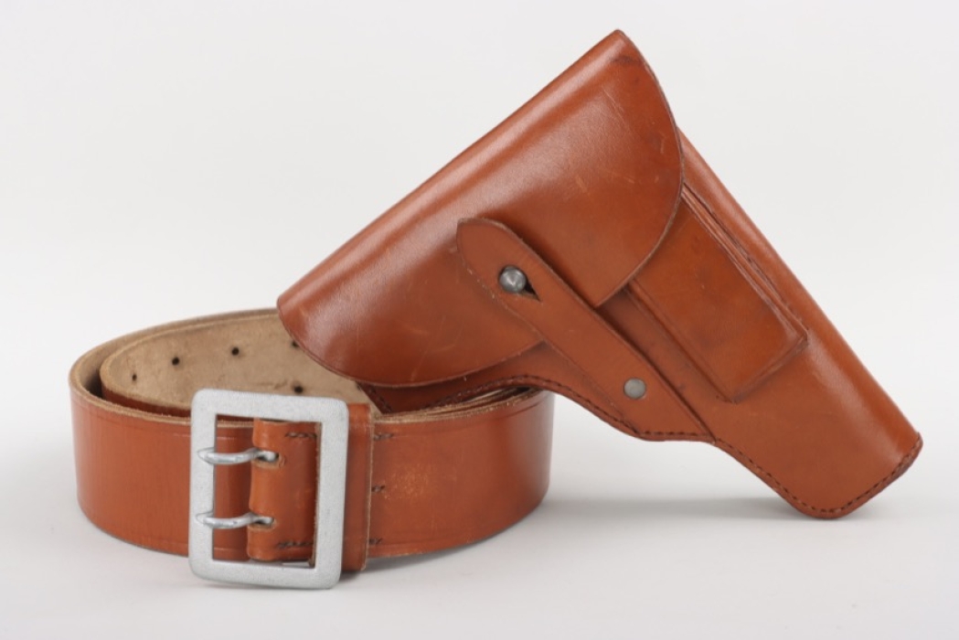 Luftwaffe officer's belt "Zweidornkoppel" with pistol holster