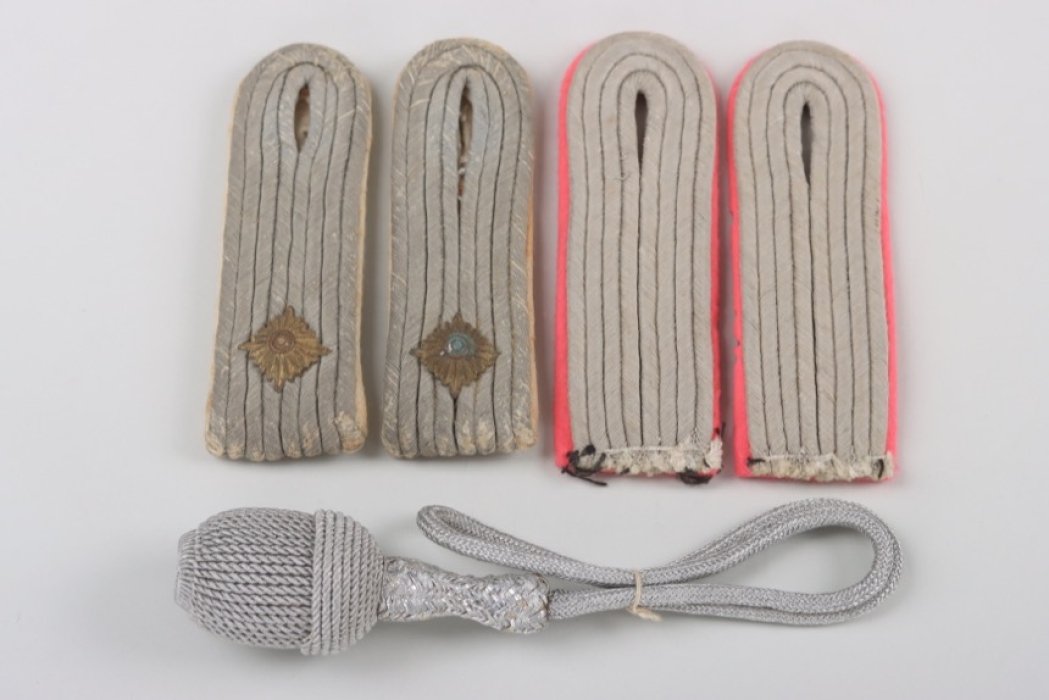 Heer Panzer & Infanterie officers' shoulder boards + officer's portepee