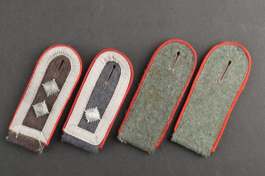 4 single Flak / artillery shoulder boards