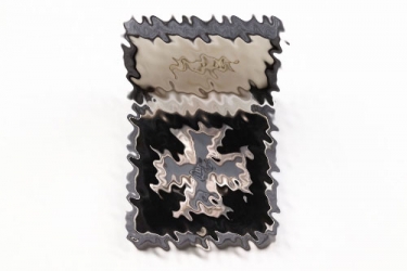 1939 Iron Cross 1st Class (L59) on screw-back in case