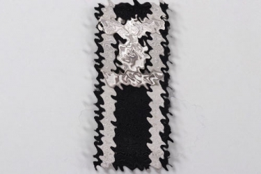 Clasp to 1939 Iron Cross 2nd Class "L/11" - 2nd pattern