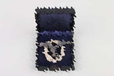 Luftwaffe Pilots Badge (DEUMER) in case 