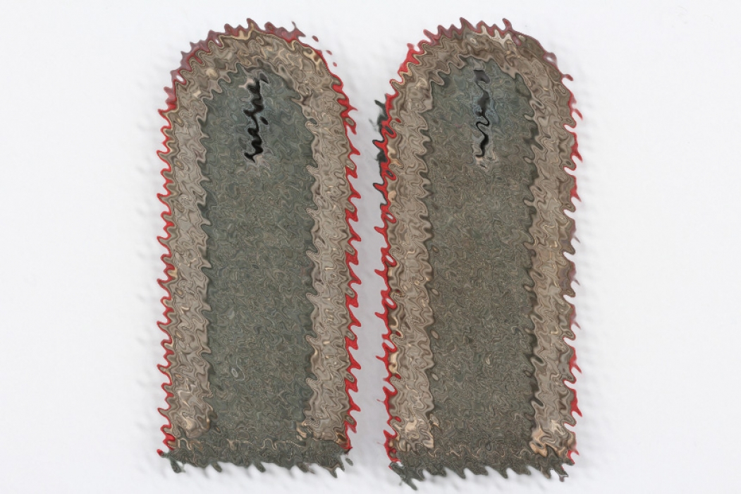 Heer Artillery shoulder boards NCO