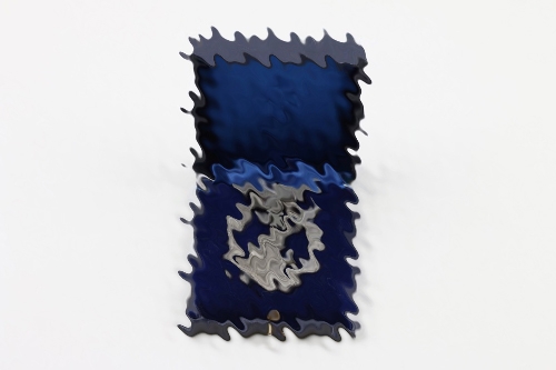 Luftwaffe Flak Badge in case (replica) 