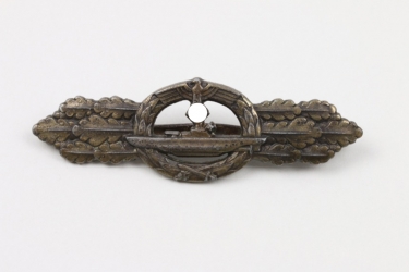 U-Boot Front Clasp in bronze - Schwerin