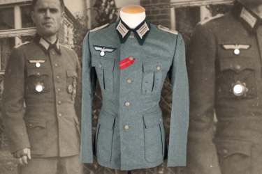 Lt. Grimm - M40 field tunic