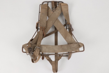 Wehrmacht M43 "Traggestell" pack frame