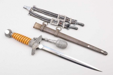 Luftwaffe officer's dagger with hangers & portepee - Höller