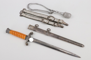 Heer officer's dagger with hangers and portepee - Eickhorn