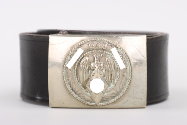 HJ buckle with L4/2696/38 marked belt